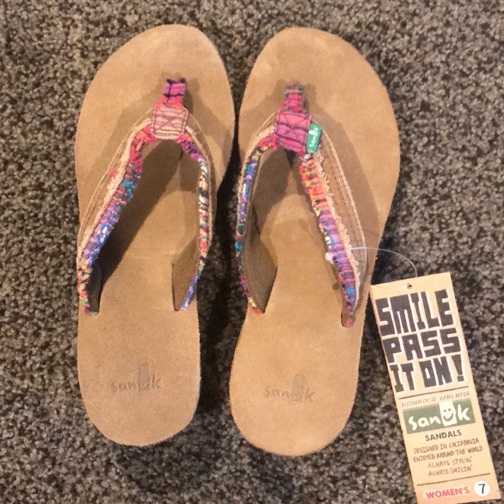 Sanuk sandals